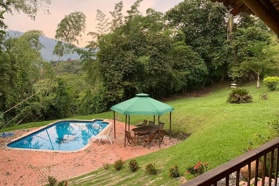 Fincas en alquiler en Cundinamarca con piscina Finca Petaquero